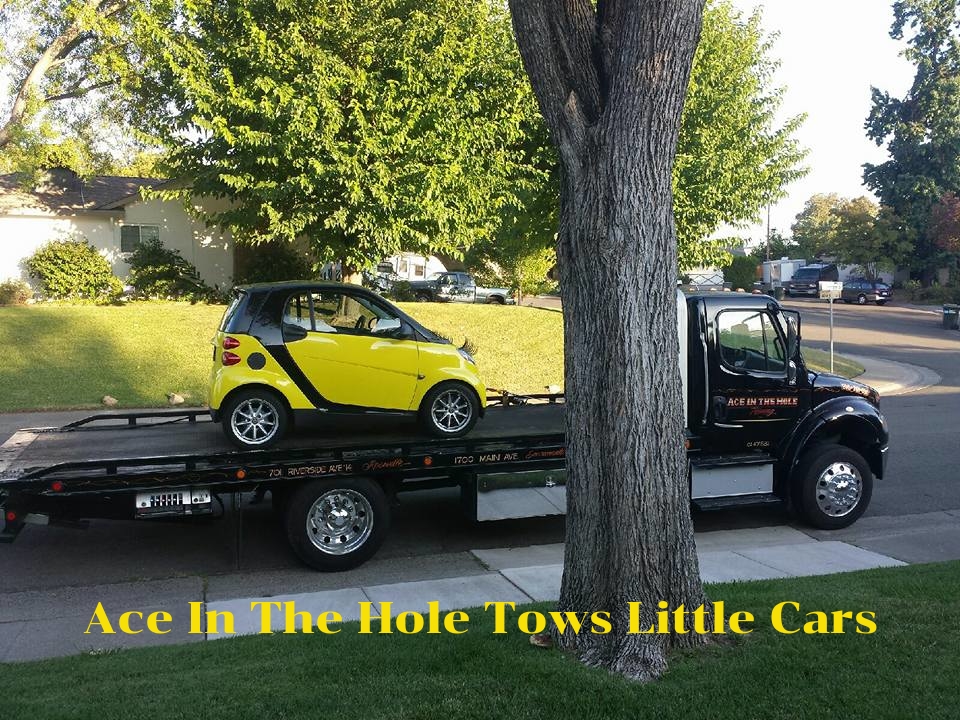 Big car or little car, our tow trucks will make your car smile the ride is so smooth. When you need help with a bad tire or a bad battery, our expert tow drivers can solve the problem.